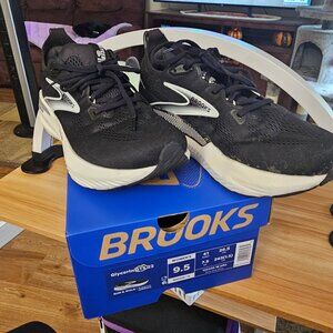 Brooks Glycerin GTS 22 running shoes